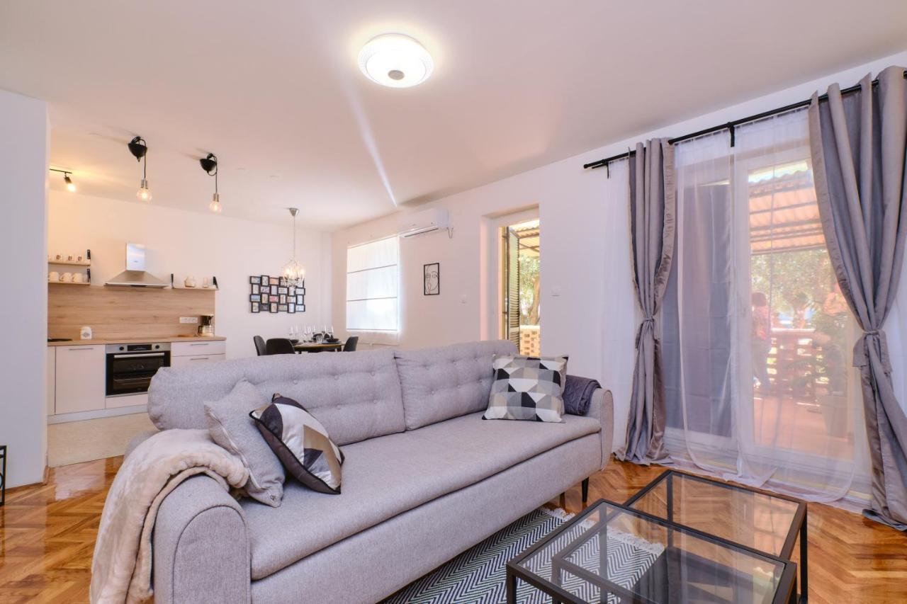 Dairos2 Apartment Mali Lošinj Exterior foto