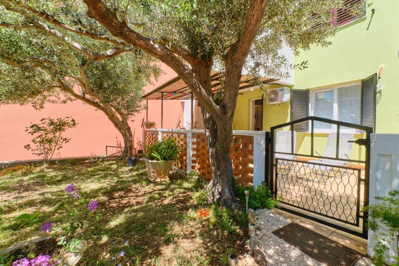 Dairos2 Apartment Mali Lošinj Exterior foto